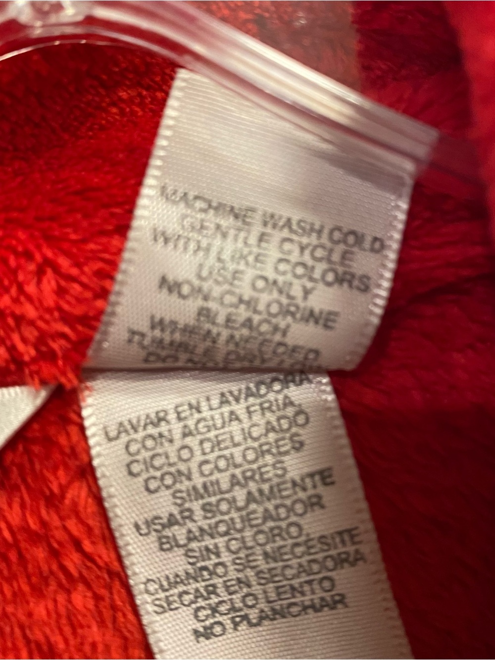 Adonna Plush Red Zip-Front Robe - Picture 4 of 8